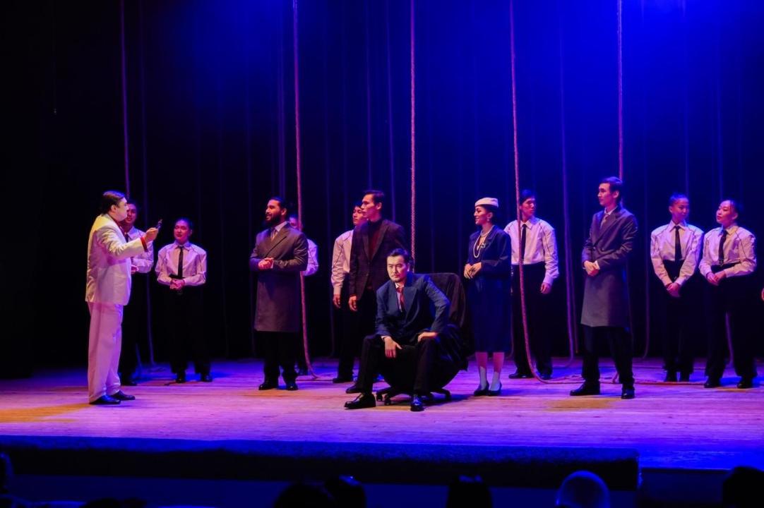 Астанада әлеуметтік драма жанрында «Екі ғұмыр» қойылымының премьерасы өтті